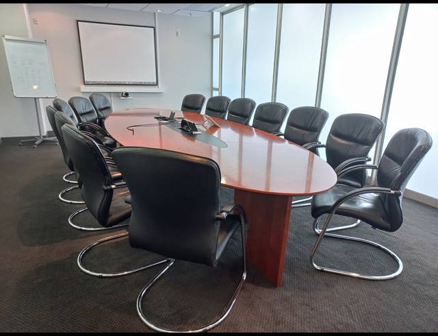 7,143M² FULL FLOOR TO LET IN GOODWOOD CENTRAL